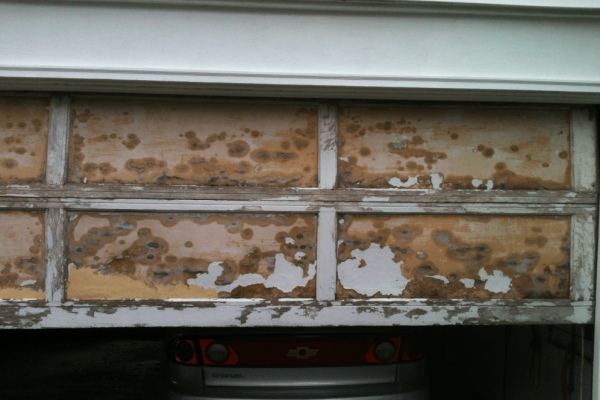 3 Need-To-Know Tips: How To Prevent Damage To Your Garage Door