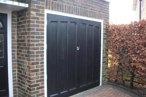 GRP WOOD-EFFECT SIDE HINGED DOOR FITTED IN FARNHAM, SURREY