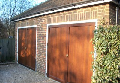 Wooden side-hinged garage door