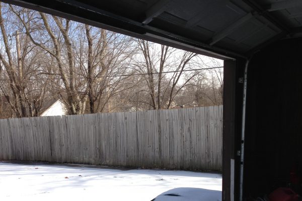 How to Open a Garage Door That’s Frozen Shut