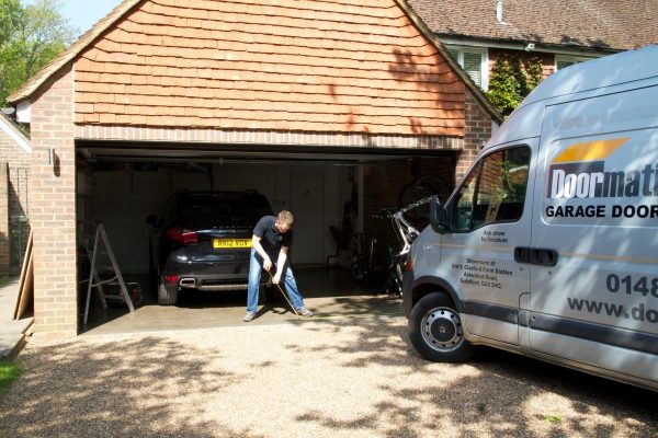 NEVER pay for service again: The Expert Service Guide