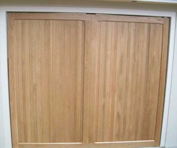 CARDALE EURO OAK DOORS, LEATHERHEAD, SURREY 3