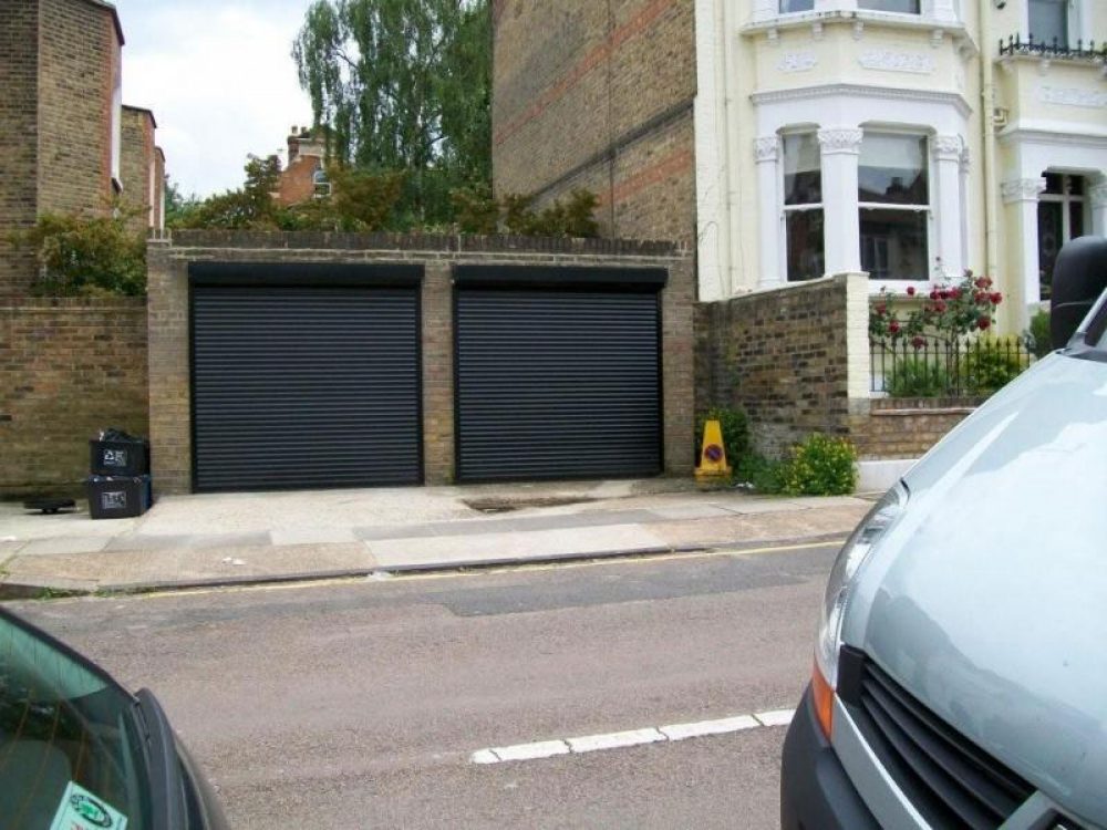 SECEUROGLIDE ROLLER DOORS, RICHMOND, SURREY 1