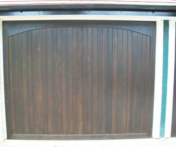 CARDALE TIMBER DOORS FITTED IN LEATHERHEAD, SURREY 2