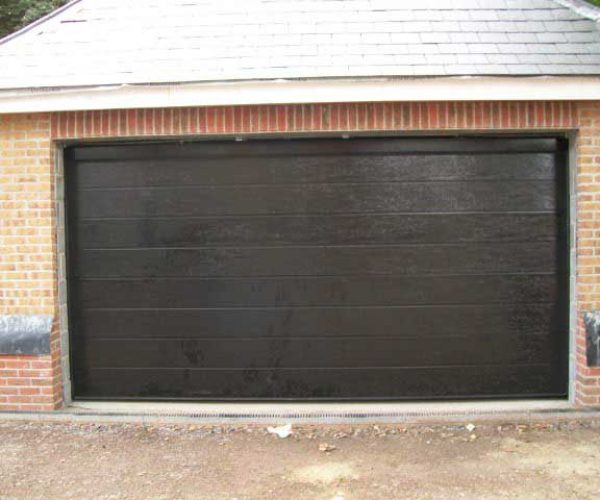 NOVOFERM SECTIONAL DOOR, COBHAM, SURREY 5
