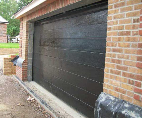 NOVOFERM SECTIONAL DOOR, COBHAM, SURREY 3