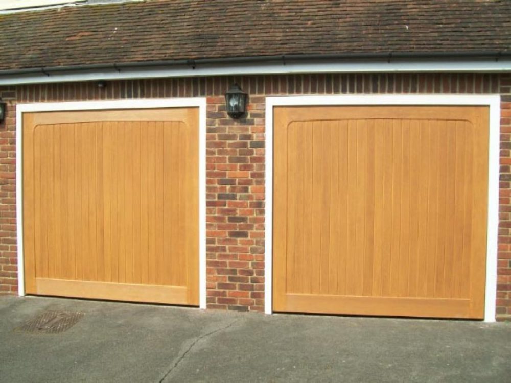 WESSEX RETRACTABLE DOOR INSTALLATION 1