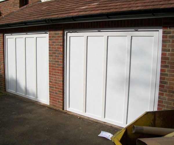 CARDALE TIMBER DOORS, FARNHAM, SURREY 3