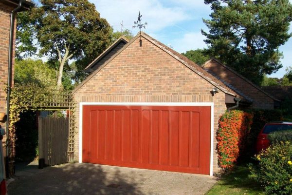 WESSEX GRP DOOR, WALTON ON THAMES, SURREY