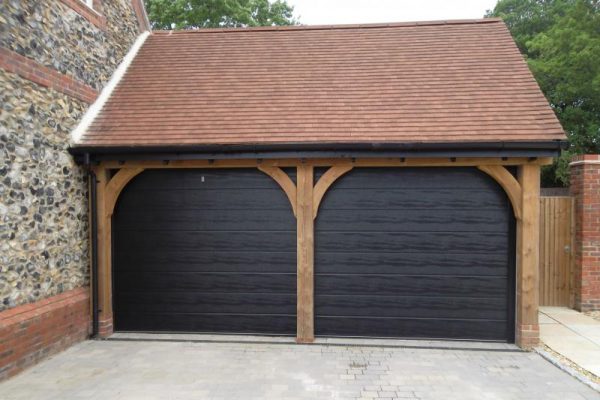 BLACK CARTECK SECTIONAL GARAGE DOORS FITTED IN SUNNINGDALE, BERKSHIRE.
