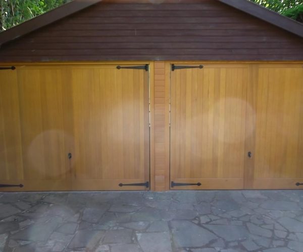 2 TIMBER CEDAR DOORS FITTED IN CHOBHAM, SURREY 5