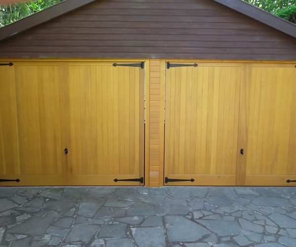 2 TIMBER CEDAR DOORS FITTED IN CHOBHAM, SURREY 6