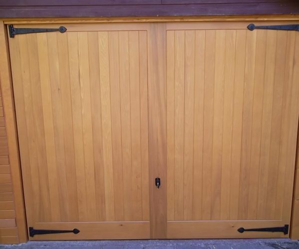 2 TIMBER CEDAR DOORS FITTED IN CHOBHAM, SURREY 10