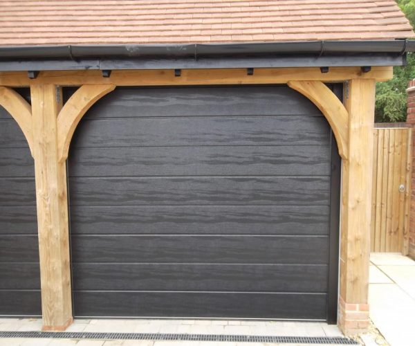 BLACK CARTECK SECTIONAL GARAGE DOORS FITTED IN SUNNINGDALE, BERKSHIRE. 5