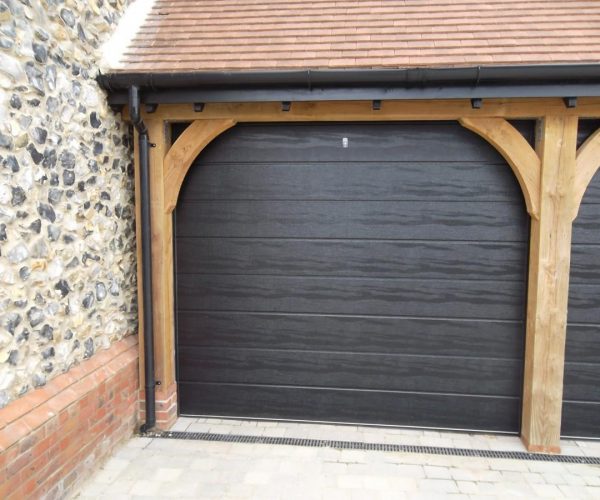 BLACK CARTECK SECTIONAL GARAGE DOORS FITTED IN SUNNINGDALE, BERKSHIRE. 6