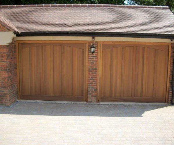 5 CEDAR TIMBER DOORS, FITTED IN WOKINGHAM 2