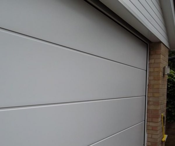 CARTECK SECTIONAL LARGE RIB DOOR FITTED IN WEYBRIDGE, SURREY 6