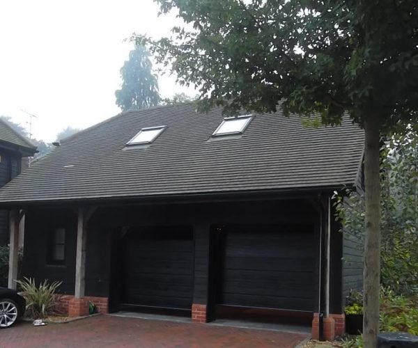 2 CARTECK INSULATED SECTIONAL GARAGE DOORS FITTED IN FARNHAM, SURREY 7