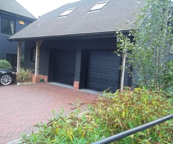 2 CARTECK INSULATED SECTIONAL GARAGE DOORS FITTED IN FARNHAM, SURREY 8