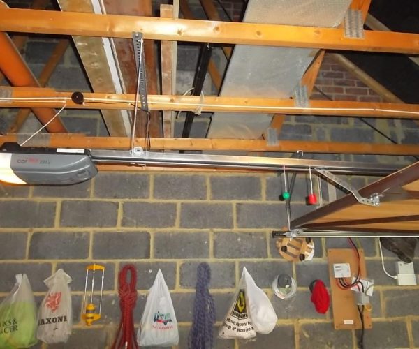 CARDALE TIMBER DOORS FULLY FINISHED IN LIGHT OAK, CAMBERLEY 6