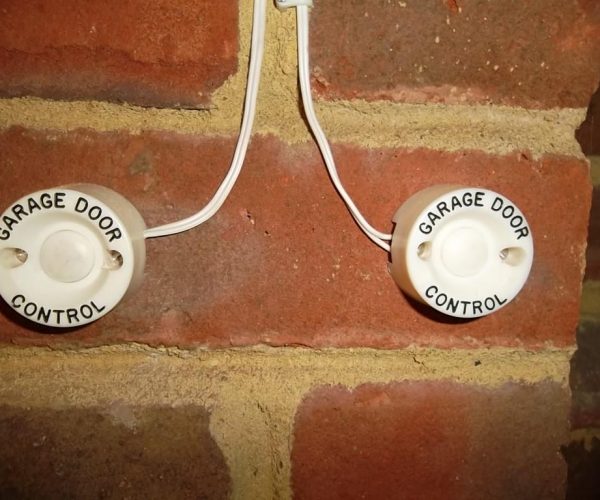 CARDALE TIMBER DOORS FULLY FINISHED IN LIGHT OAK, CAMBERLEY 7