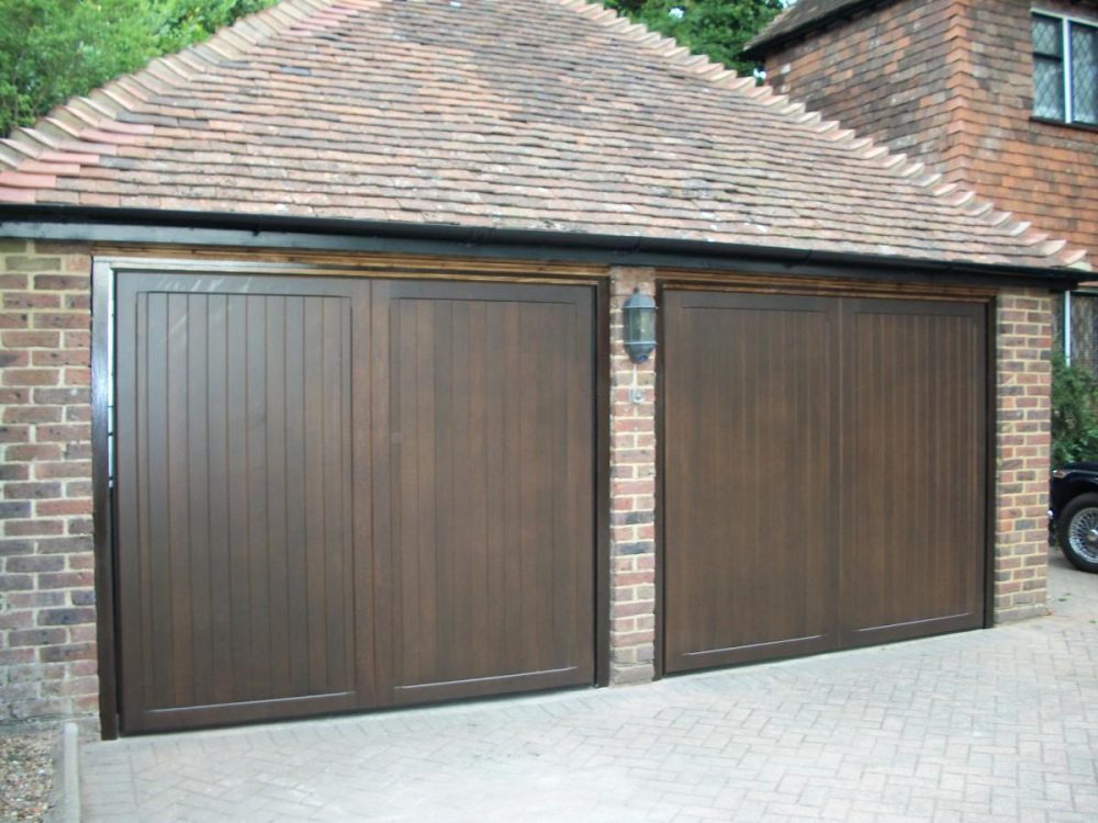 CARDALE BERKLEY VERTICAL CEDAR FITTED IN WEYBRIDGE 3