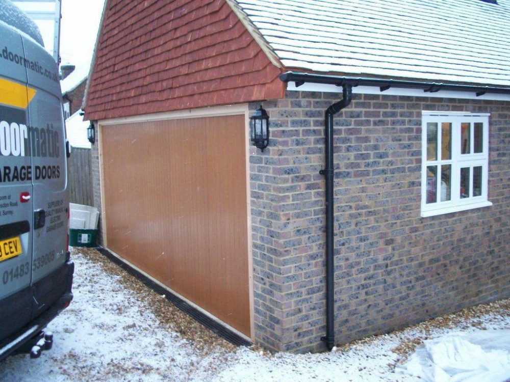 WESSEX GLOSS WHITE GEORGIAN DOOR, EPSOM, SURREY 1