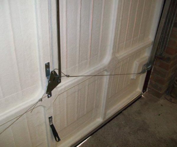 WESSEX RETRACTABLE DOOR INSTALLATION 4