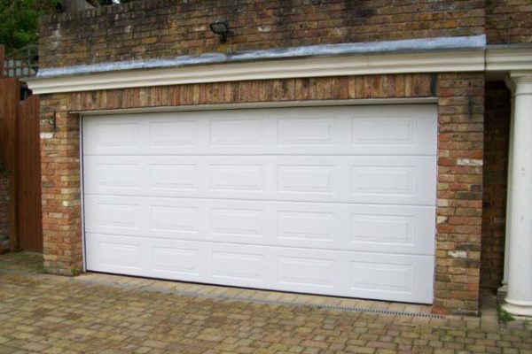 PANELLED SECTIONAL DOOR INSTALLATION