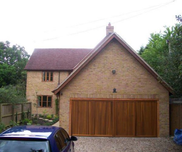 TIMBER BERKELEY VERTICAL DOOR, HEADLEY, HAMPSHIRE 2