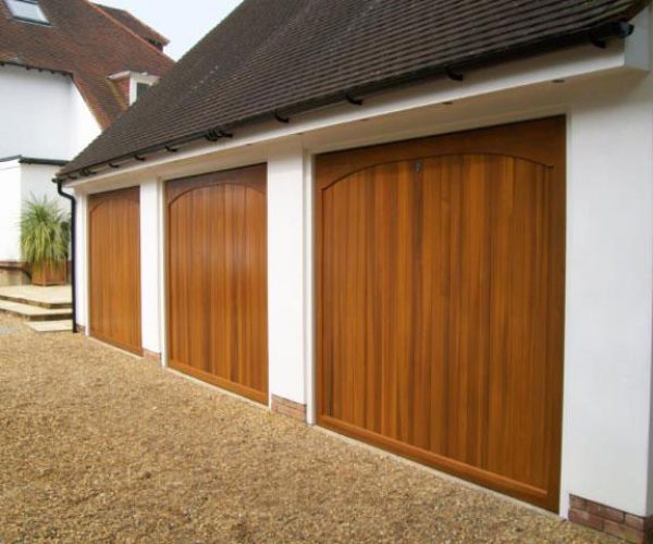 CARDALE TIMBER GARAGE DOORS FITTED IN HOOKHEATH, SURREY 2