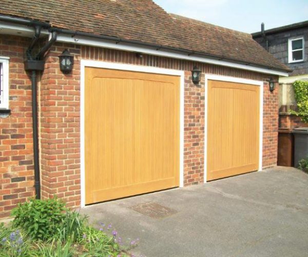 WESSEX RETRACTABLE DOOR INSTALLATION 7