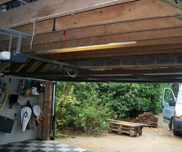 CARDALE TIMBER GARAGE DOOR, WOKING, SURREY 6