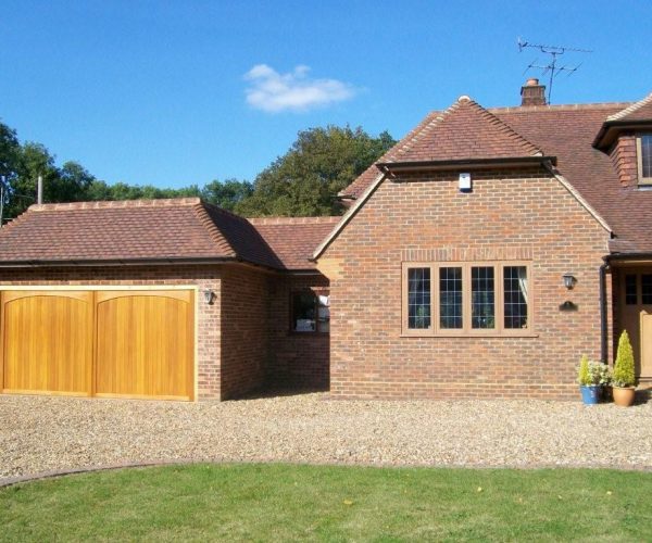 CARDALE TIMBER DOOR, LEATHERHEAD, SURREY 4