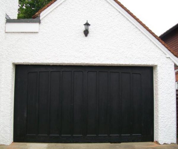 WESSEX PEMBROKE GRP DOOR, ASCOT, BERKSHIRE 5