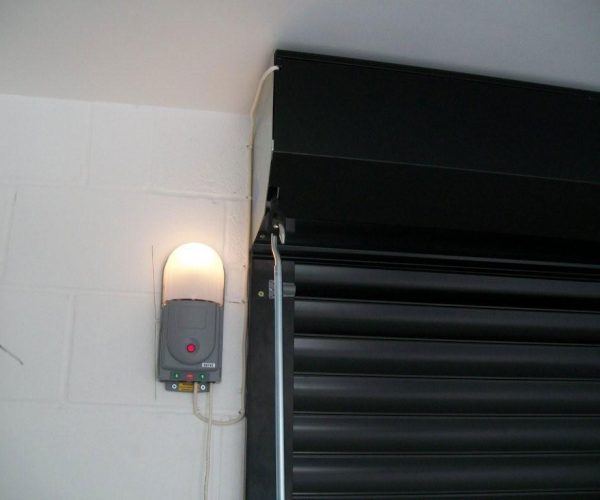 SECEUROGLIDE ROLLER DOOR, WEST MOLESEY, SURREY 3