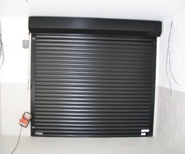 SECEUROGLIDE ROLLER DOOR, WEST MOLESEY, SURREY 5