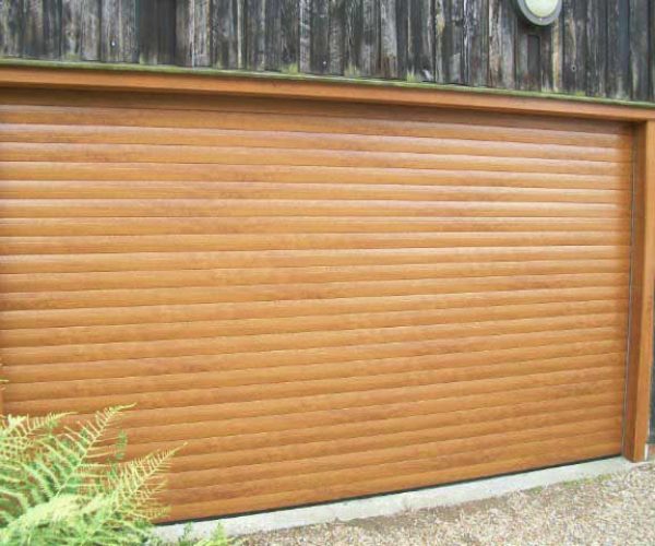 SECEUROGLIDE ROLLER DOOR IN GOLDEN OAK, DORKING SURREY 4