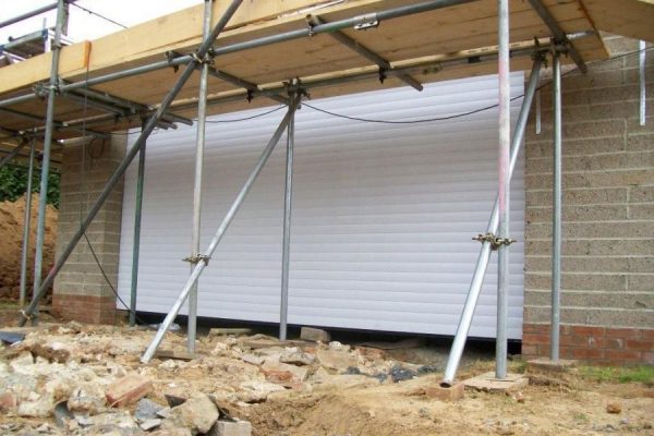 SECEUROGLIDE ROLLER DOOR, CAMBERLEY, SURREY