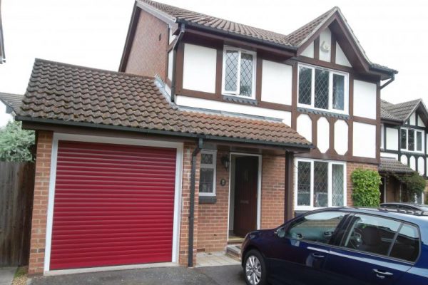 ELECTRIC ROLLER GARAGE DOOR FITTED IN CHALFONT ST PETER