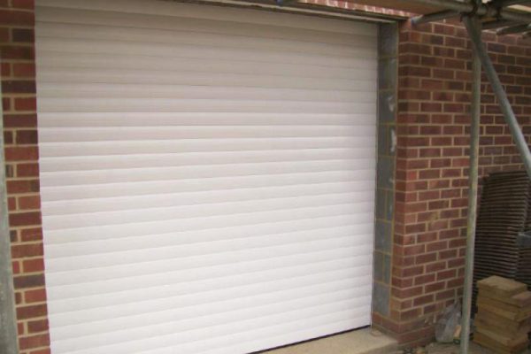 SECEUROGLIDE ROLLER DOOR, CHOBHAM, SURREY