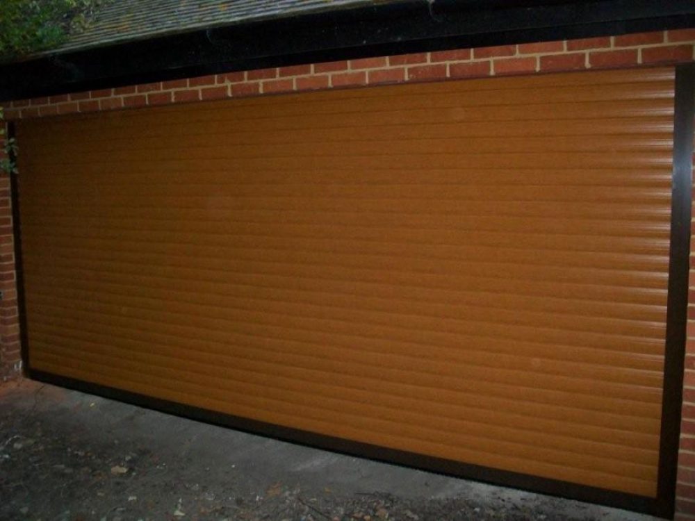 SECEUROGLIDE ROLLER DOOR, MAIDENHEAD, BERKSHIRE 1