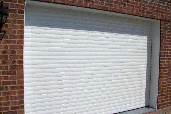 GLIDEROL ELECTRIC ROLLER DOOR, WALTON ON THAMES, SURREY