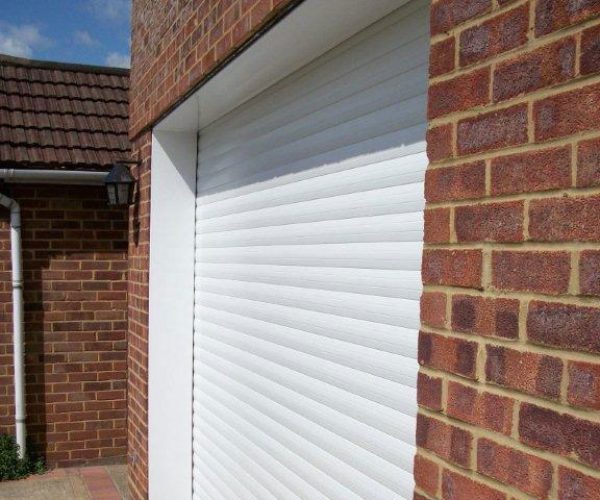 GLIDEROL ELECTRIC ROLLER DOOR, WALTON ON THAMES, SURREY 3