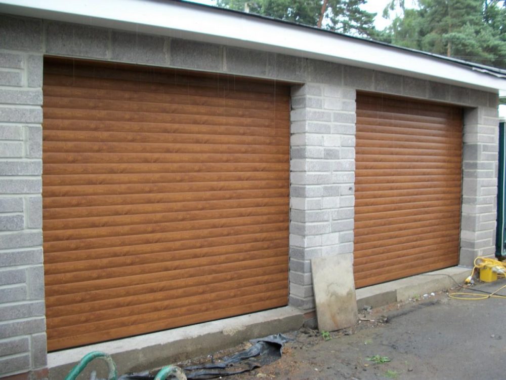 Alluguard Roller Garage Door, fitted in Bracknell, Berkshire 3