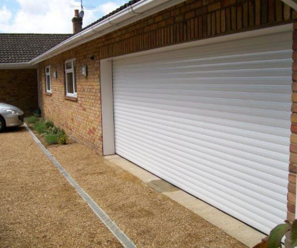 ROLLER SHUTTER DOOR, FETCHAM LEATHERHEAD 2