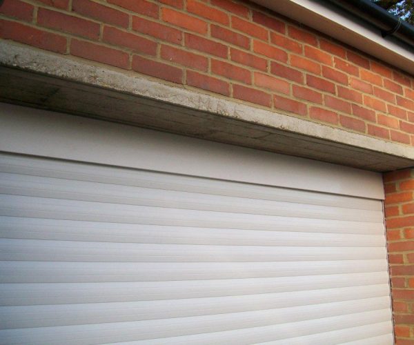 CARDALE ROLLER DOOR, COBHAM, SURREY 3