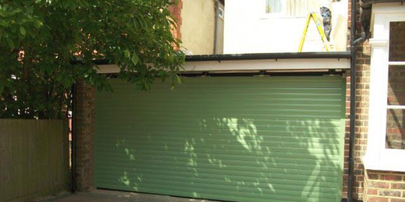 CARDALE THERMAGLIDE ROLLER DOOR, TWICKENHAM, SURREY 2
