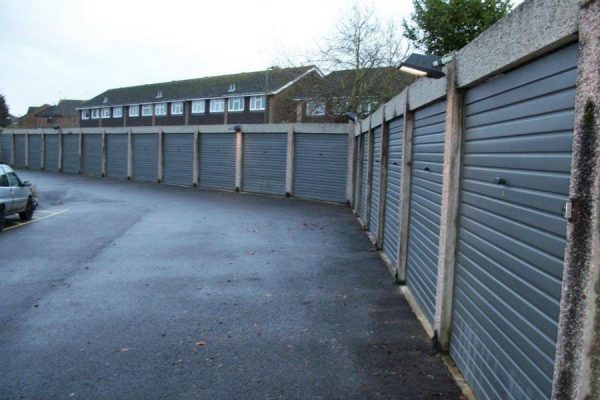 HENDERSON MERLIN STEEL DOORS, FARNHAM, SURREY
