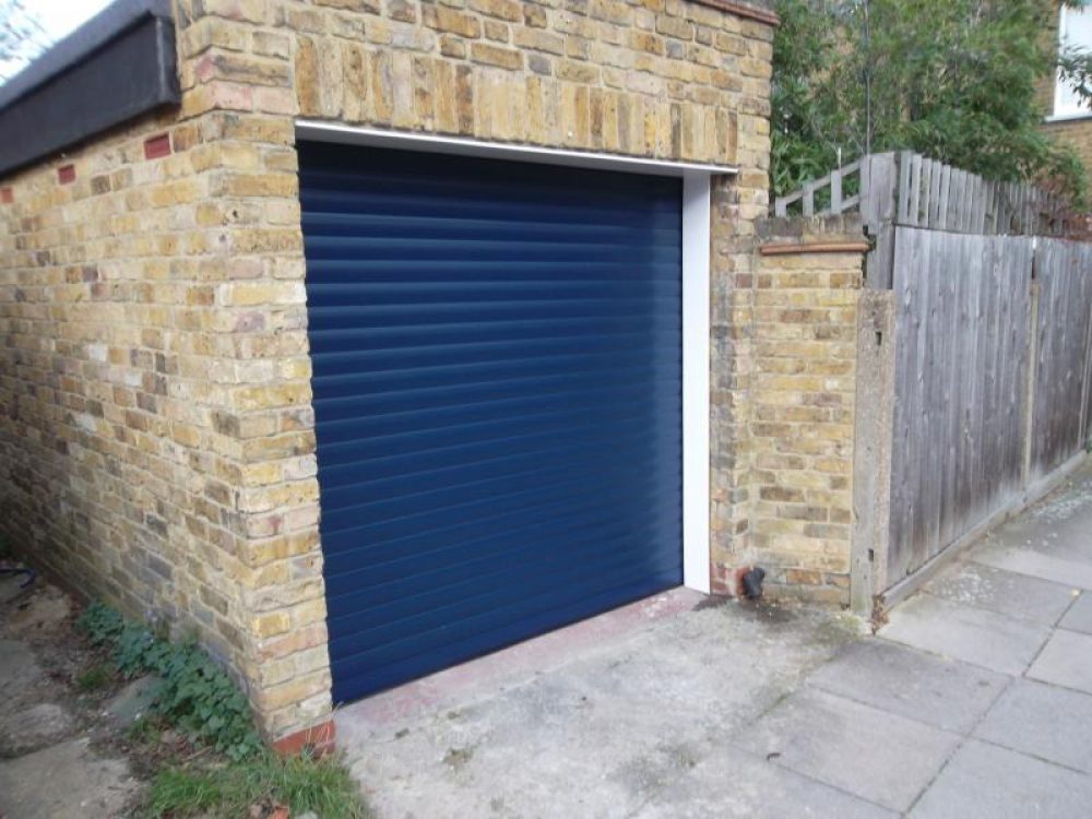 Seceuroglide Roller Garage Door, fitted in Godalming, Surrey 1